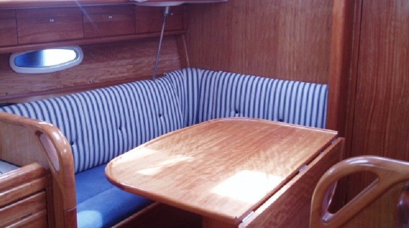 Bavaria 33 Cruiser