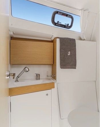 Beneteau Oceanis 35.1