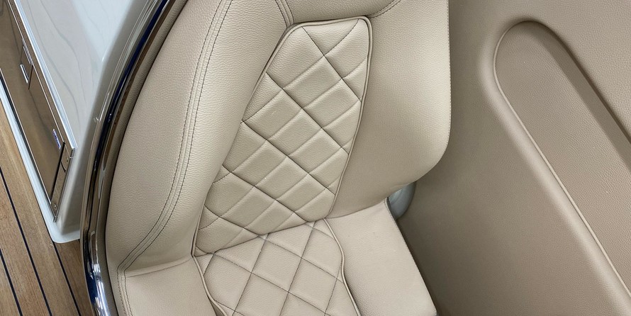 Chris-Craft Corsair 34