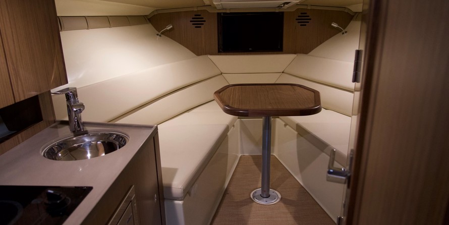 Chris-Craft Corsair 34