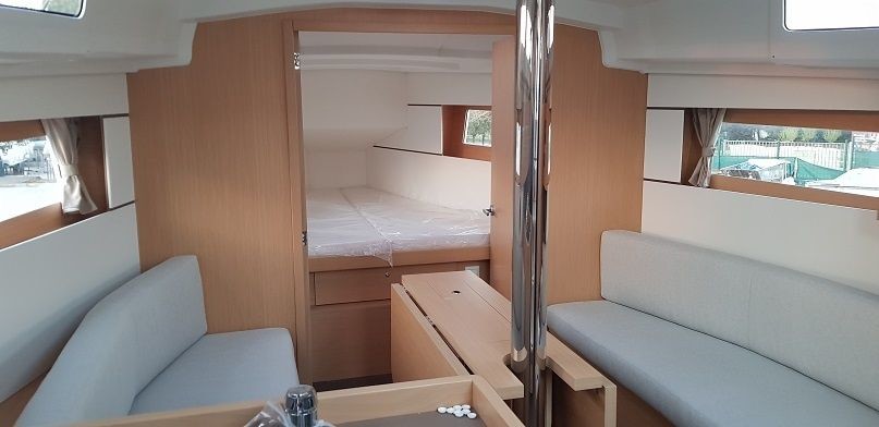 Beneteau Oceanis 35.1