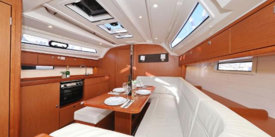 Bavaria Cruiser 41