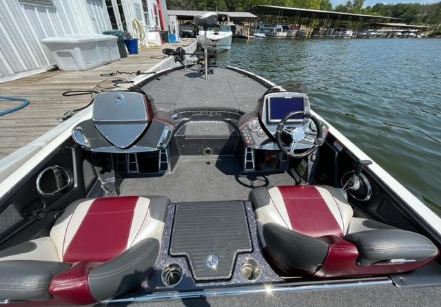 C kip sea ranger 39 flybridge ts cruiser
