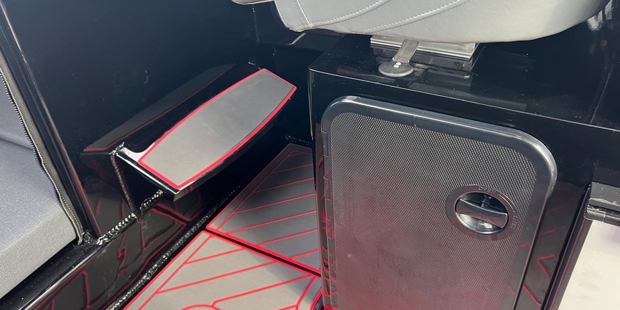 Angler Pro Boats tarpon king 17