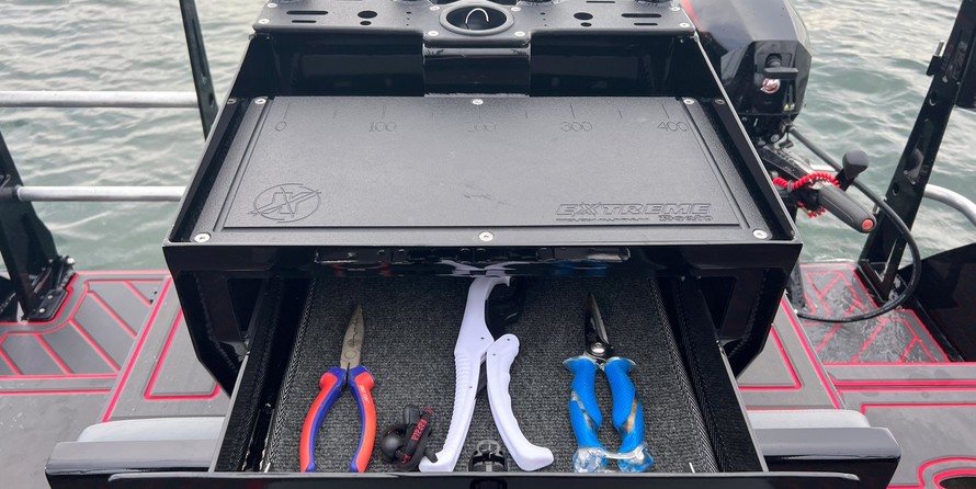 Angler Pro Boats tarpon king 17