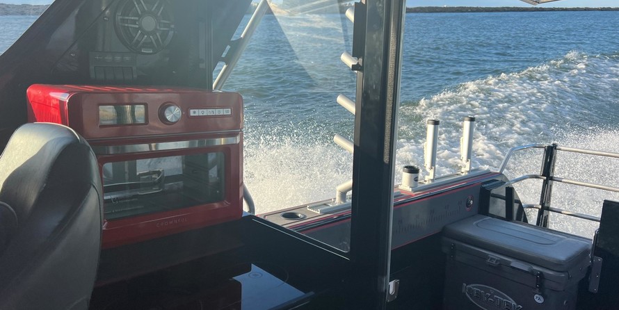 Angler Pro Boats tarpon king 17