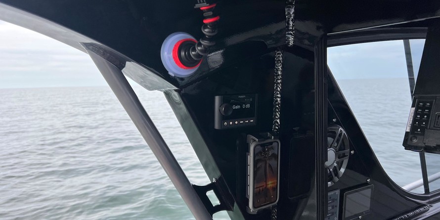 Angler Pro Boats tarpon king 17