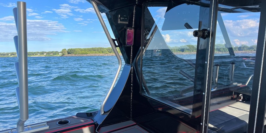 Angler Pro Boats tarpon king 17