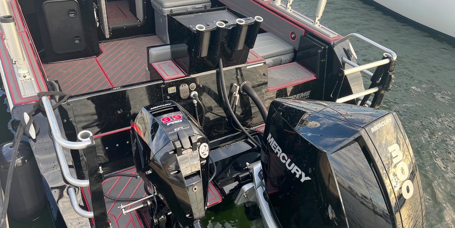 Angler Pro Boats tarpon king 17