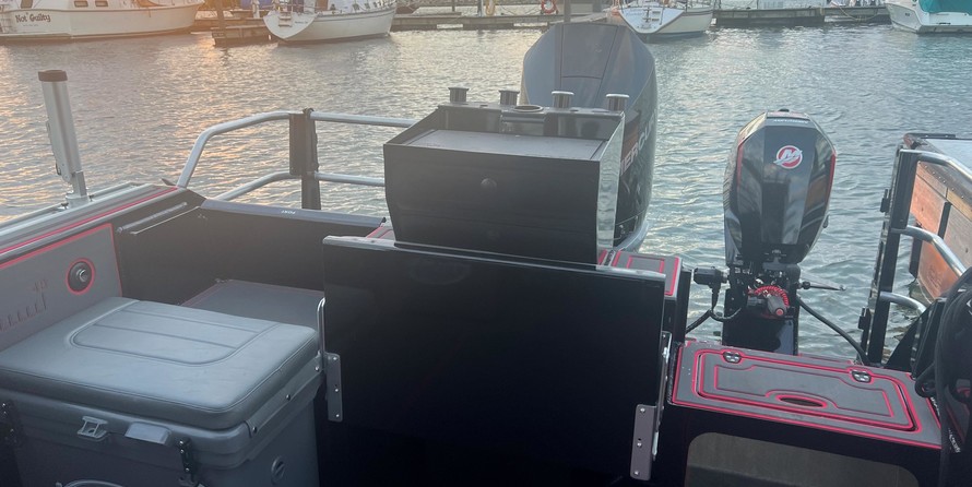 Angler Pro Boats tarpon king 17