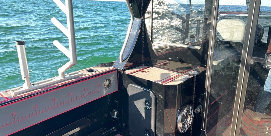 Angler Pro Boats tarpon king 17