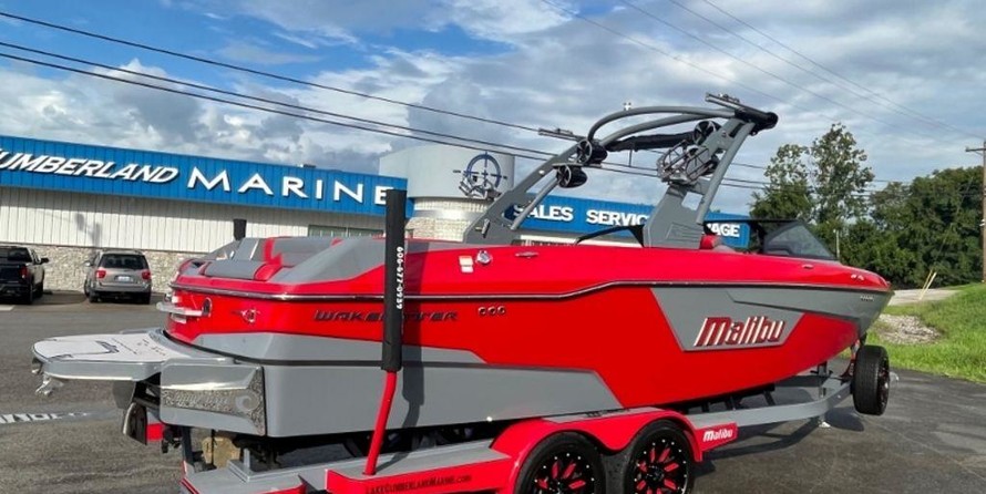 Malibu Wakesetter 25 LSV