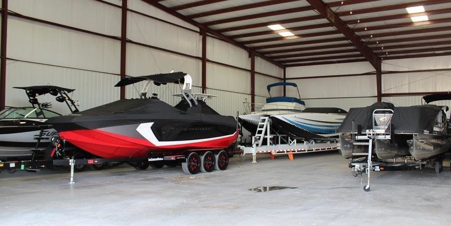 Malibu Wakesetter 25 LSV