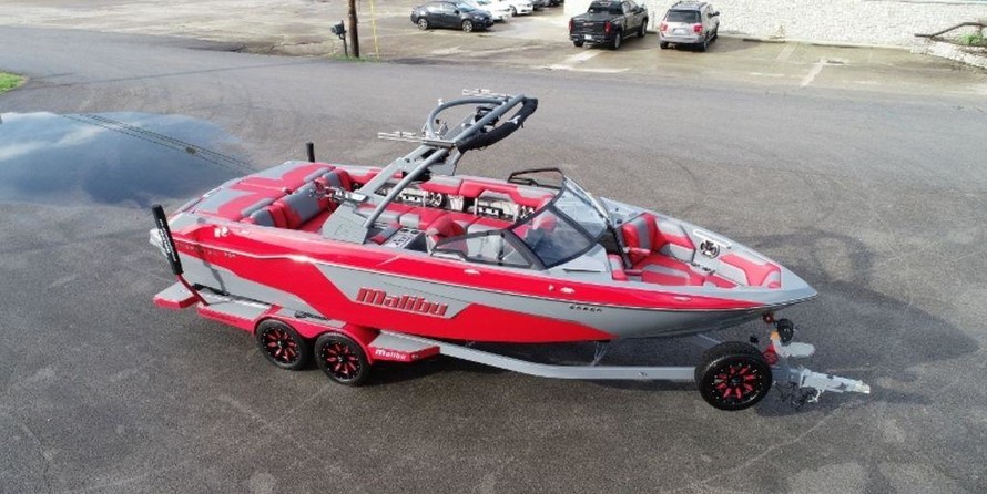 Malibu Wakesetter 25 LSV