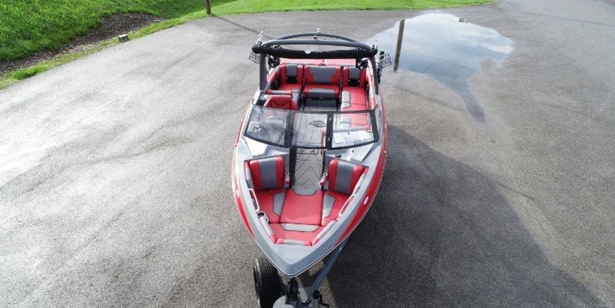 Malibu Wakesetter 25 LSV