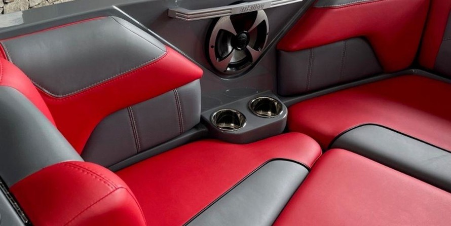 Malibu Wakesetter 25 LSV