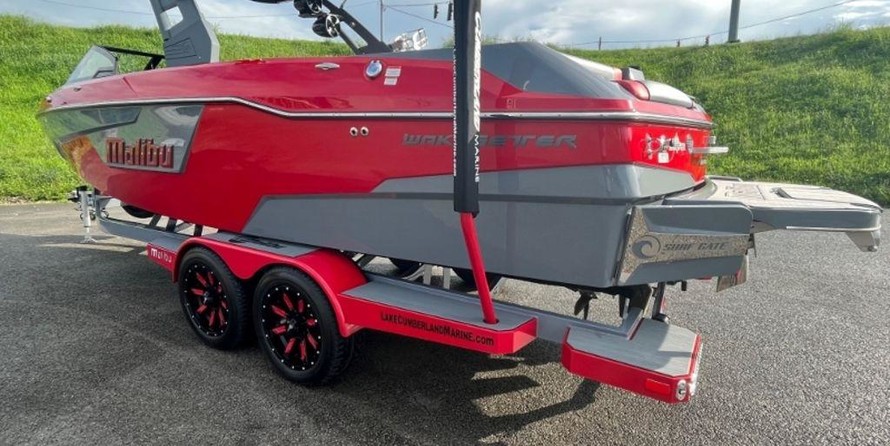Malibu Wakesetter 25 LSV
