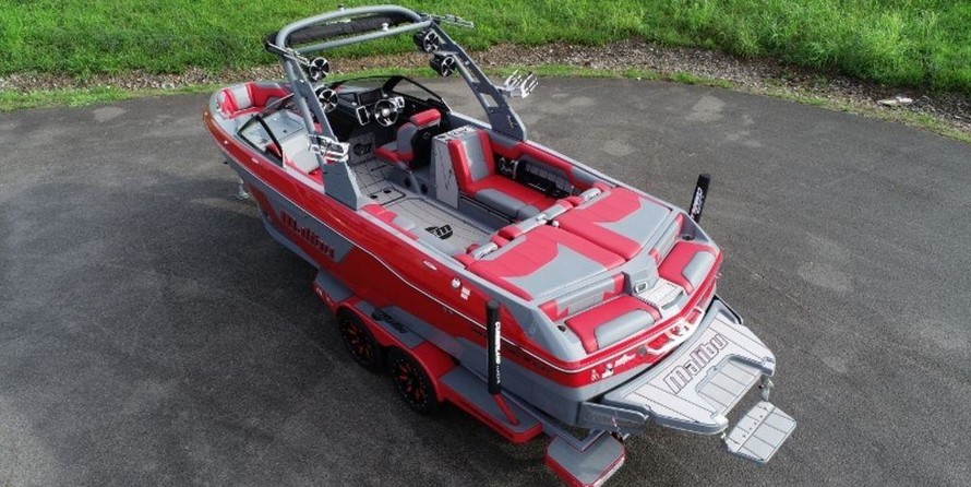 Malibu Wakesetter 25 LSV