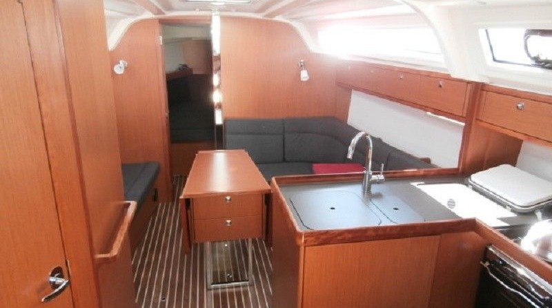 Bavaria 37 Cruiser