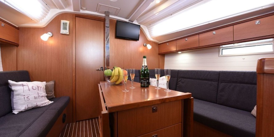 Bavaria 37 Cruiser