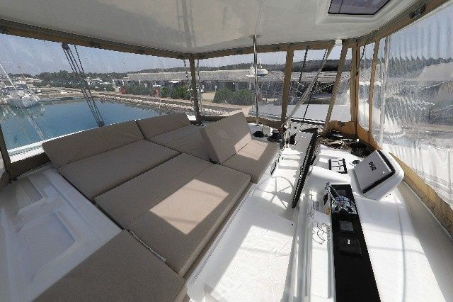 Lagoon 46