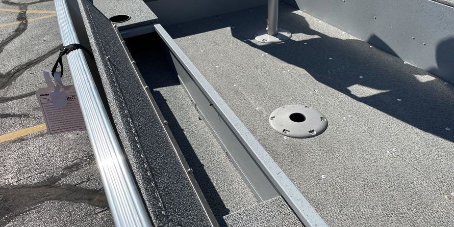 Lund Boats 1600 Fury SS