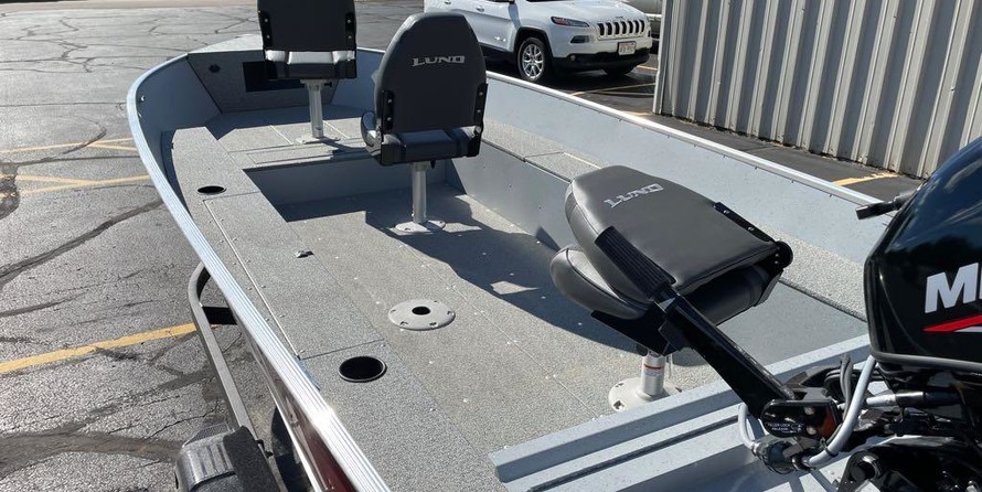 Lund Boats 1600 Fury SS