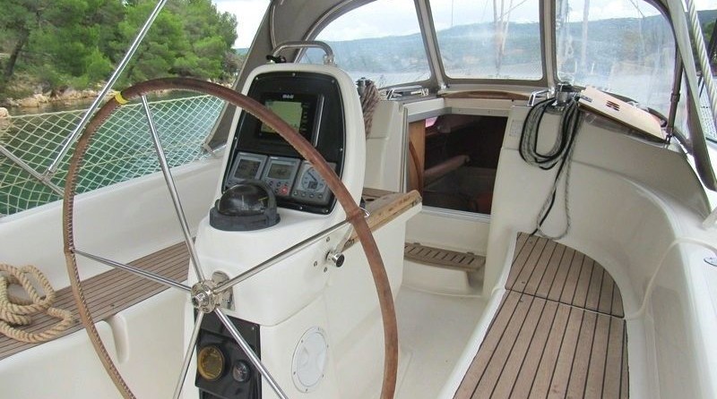 Bavaria 33 Cruiser
