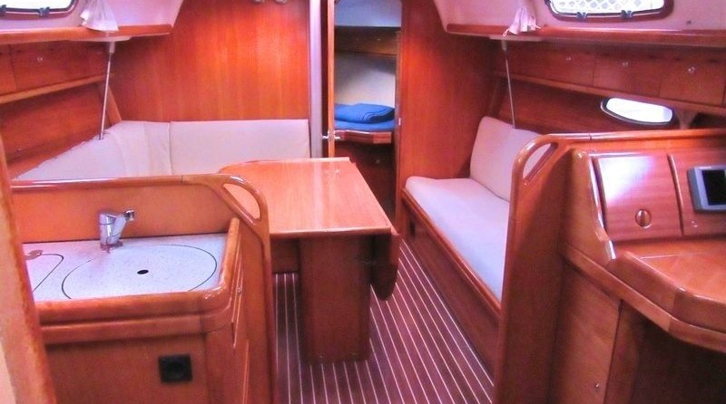 Bavaria 33 Cruiser