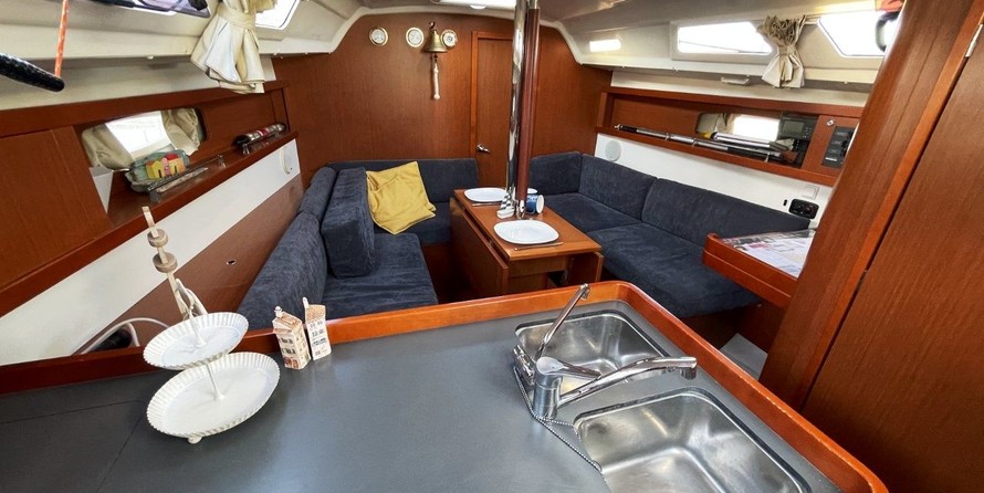 Beneteau Oceanis 34