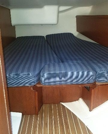 Jeanneau Sun Odyssey 43