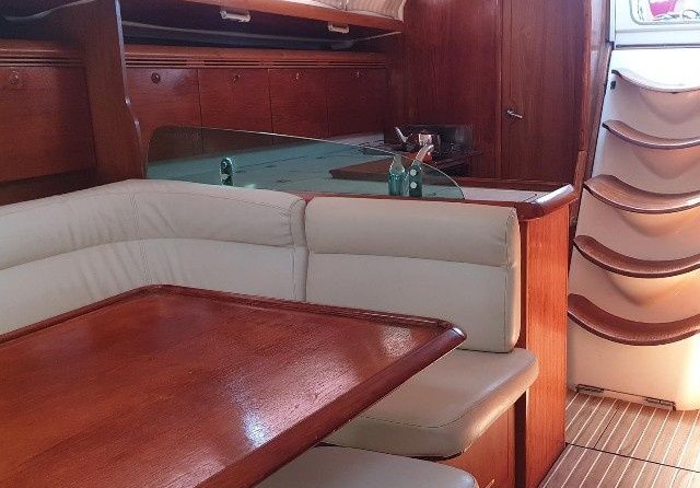 Jeanneau Sun Odyssey 43