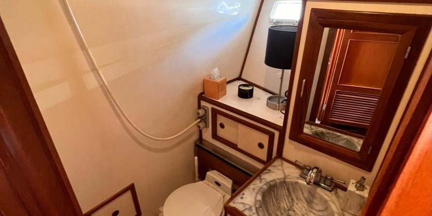 Sea Ray ranger 52 cpmy