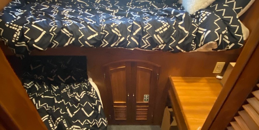 Sea Ray ranger 52 cpmy