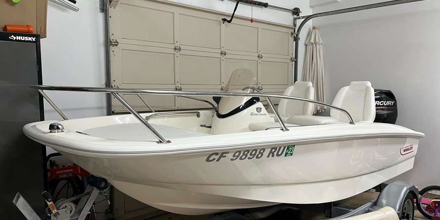 Boston Whaler 130 Super Sport
