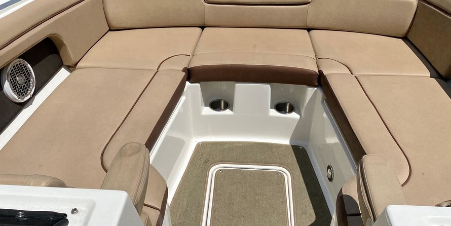 Sea Ray 290 SUNDECK