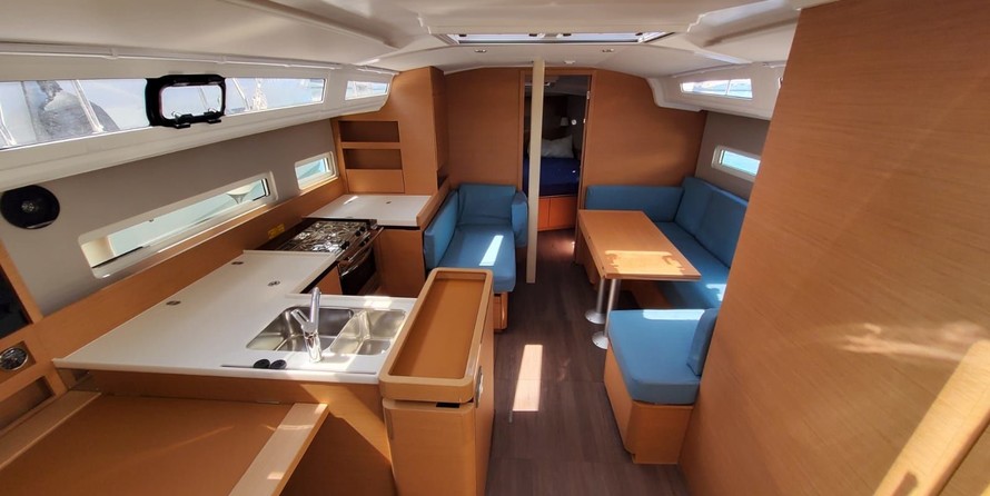 Jeanneau Sun Odyssey 410