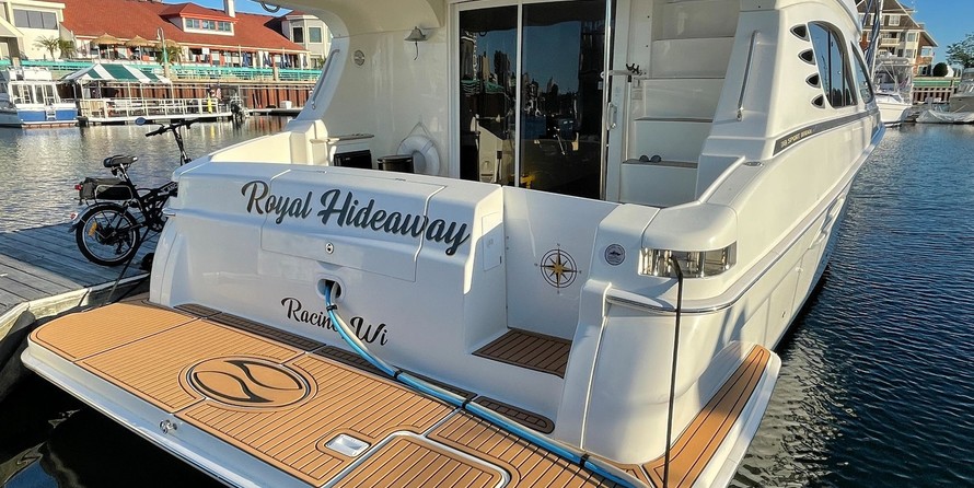 Silverton 38 Sport Bridge