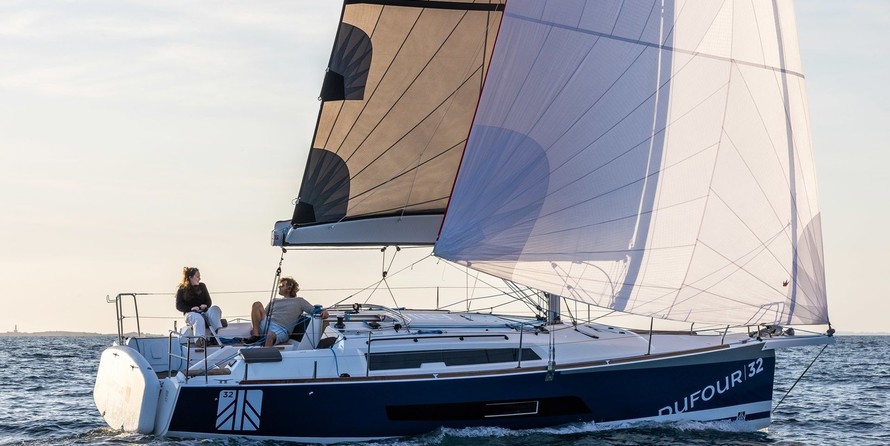 Dufour 32