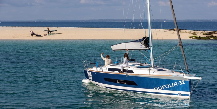 Dufour 32