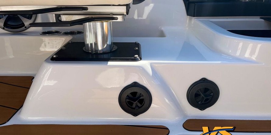 Malibu Wakesetter 23 LSV