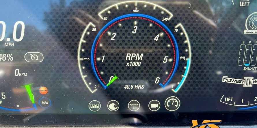 Malibu Wakesetter 23 LSV