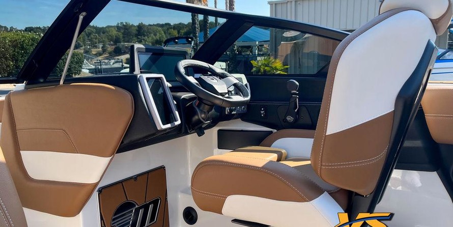 Malibu Wakesetter 23 LSV