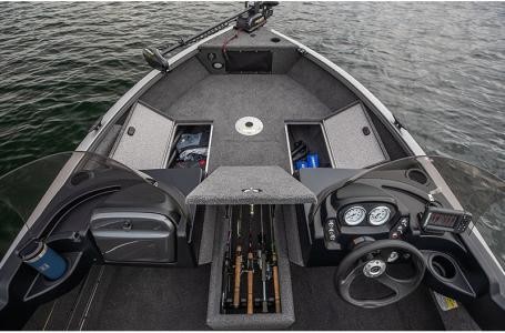 Crestliner 1700 Vision