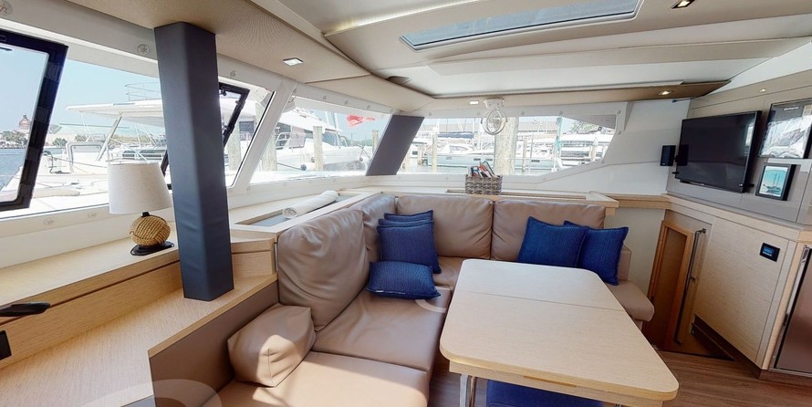 Fountaine Pajot Saona 47
