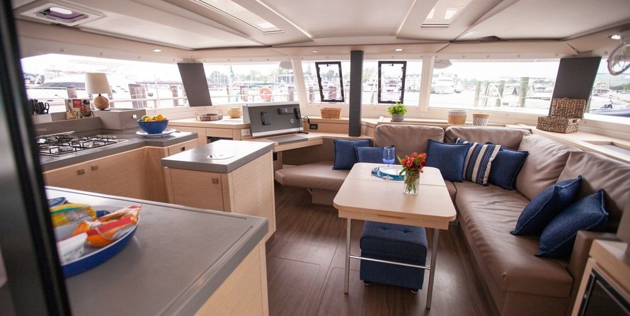 Fountaine Pajot Saona 47
