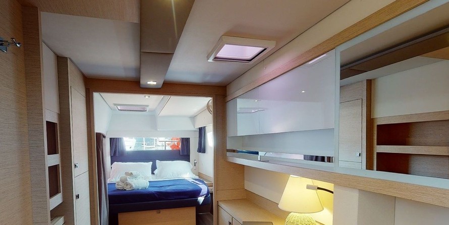 Fountaine Pajot Saona 47