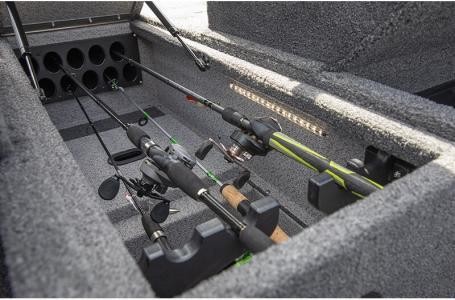 Crestliner 1650 Fish Hawk