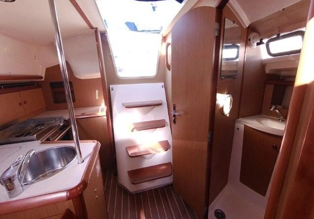 Jeanneau Sun Odyssey 32i