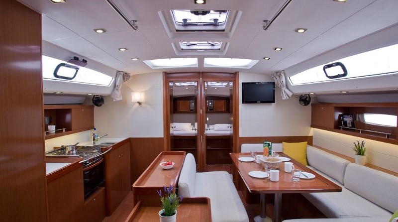 Beneteau Oceanis 50 Family